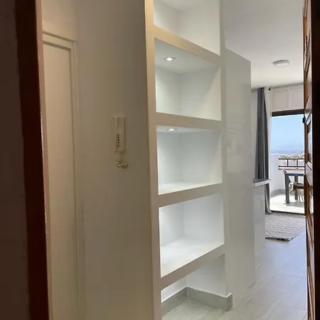 Apartment Edificio Primavera Cristianos *
